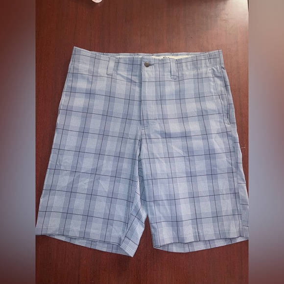 Callaway Men's Light Blue Checkered Shorts - Picture 1 of 3